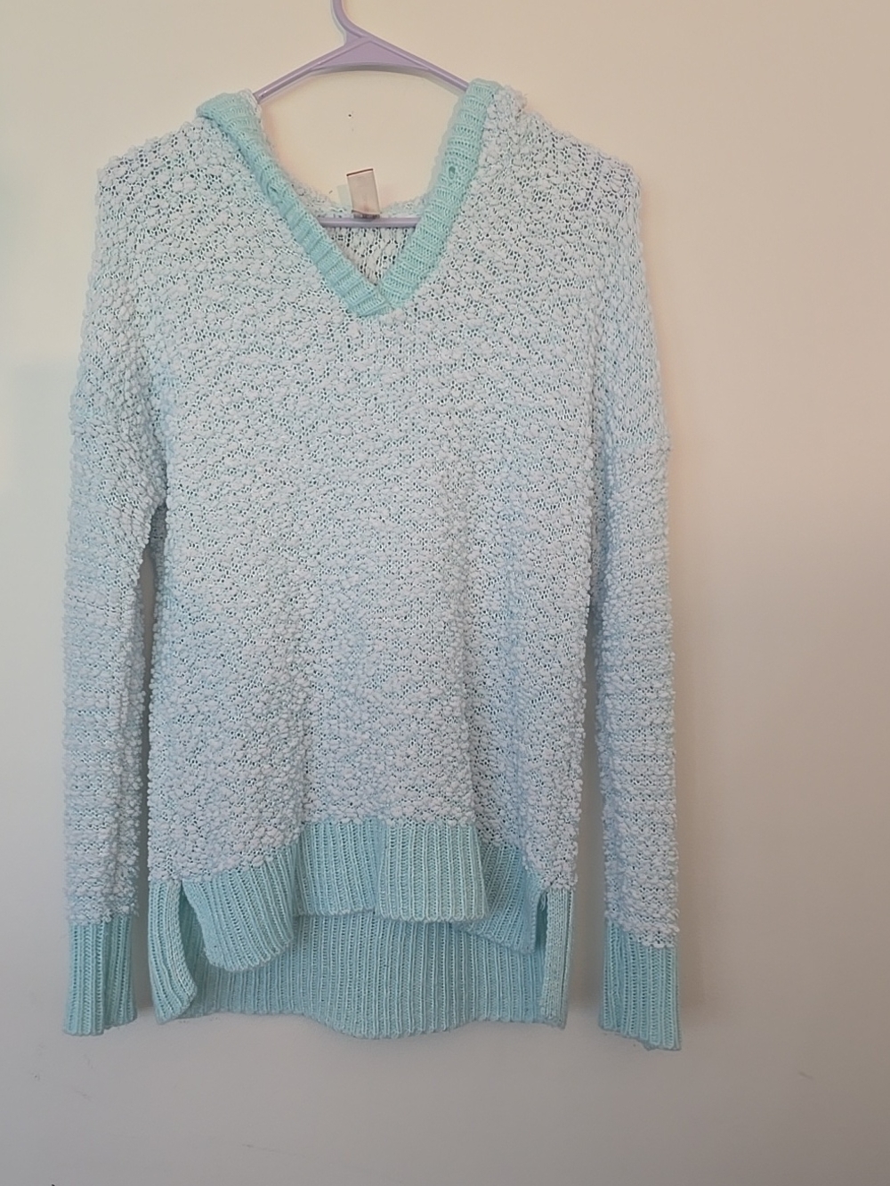 Light Blue V-Neck Women's Sweater with Contrast Trim